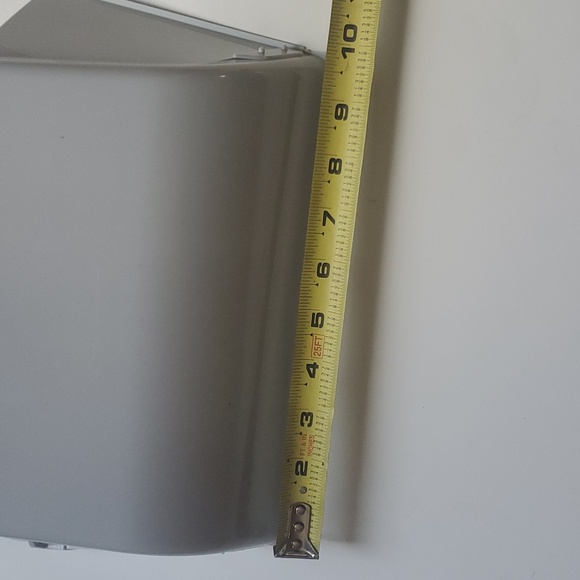 NWT Rabbit or Small Animal Cage Hay Holder - Picture 5 of 9